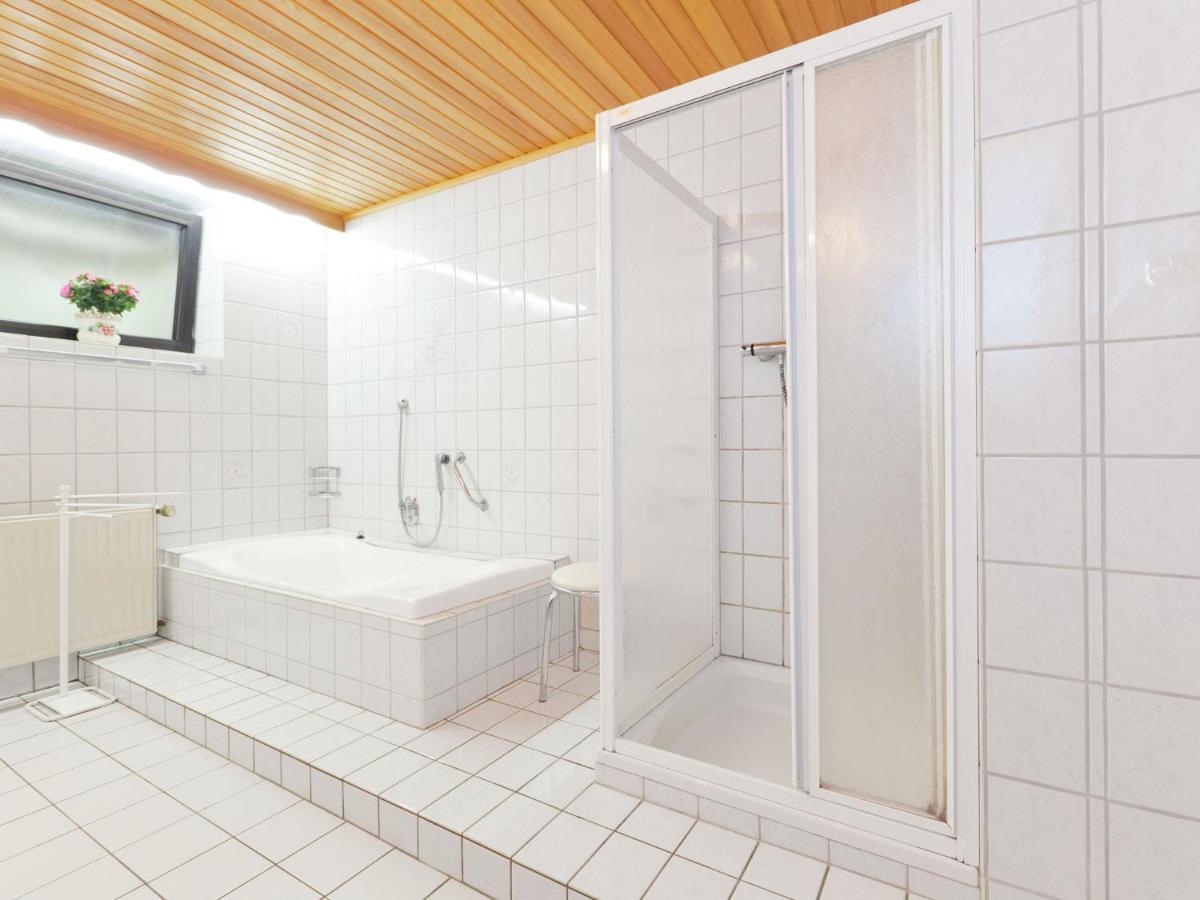 Apartment In Eifel With Children S PlaygroundLirstal エクステリア 写真