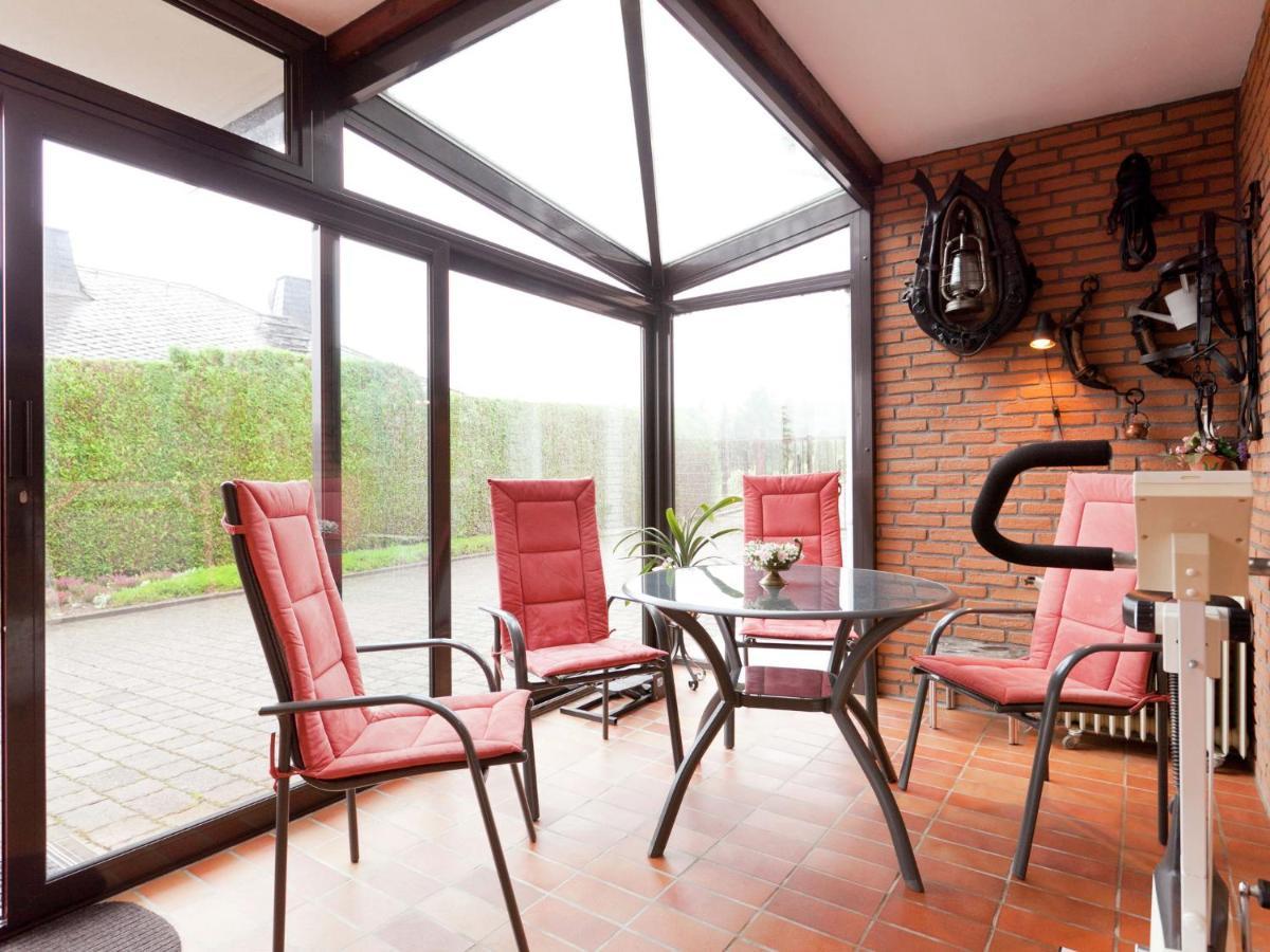 Apartment In Eifel With Children S PlaygroundLirstal エクステリア 写真
