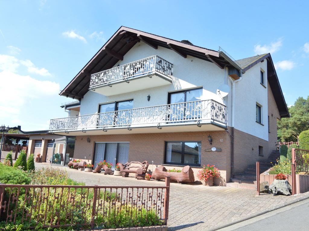 Apartment In Eifel With Children S PlaygroundLirstal エクステリア 写真