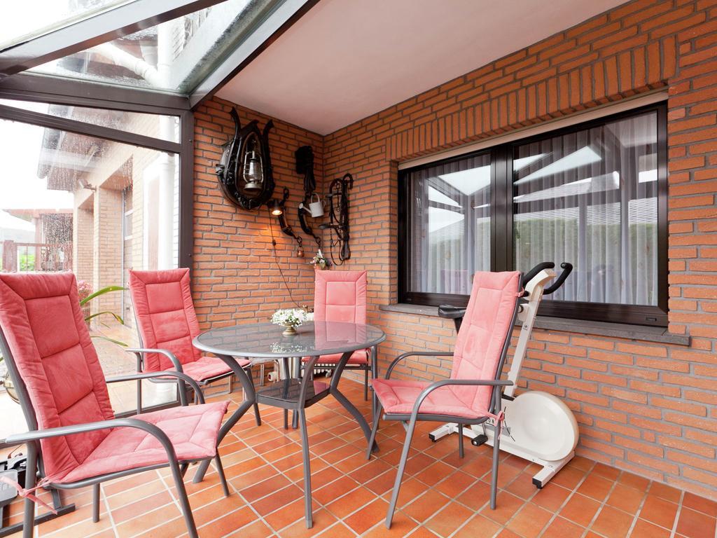 Apartment In Eifel With Children S PlaygroundLirstal エクステリア 写真