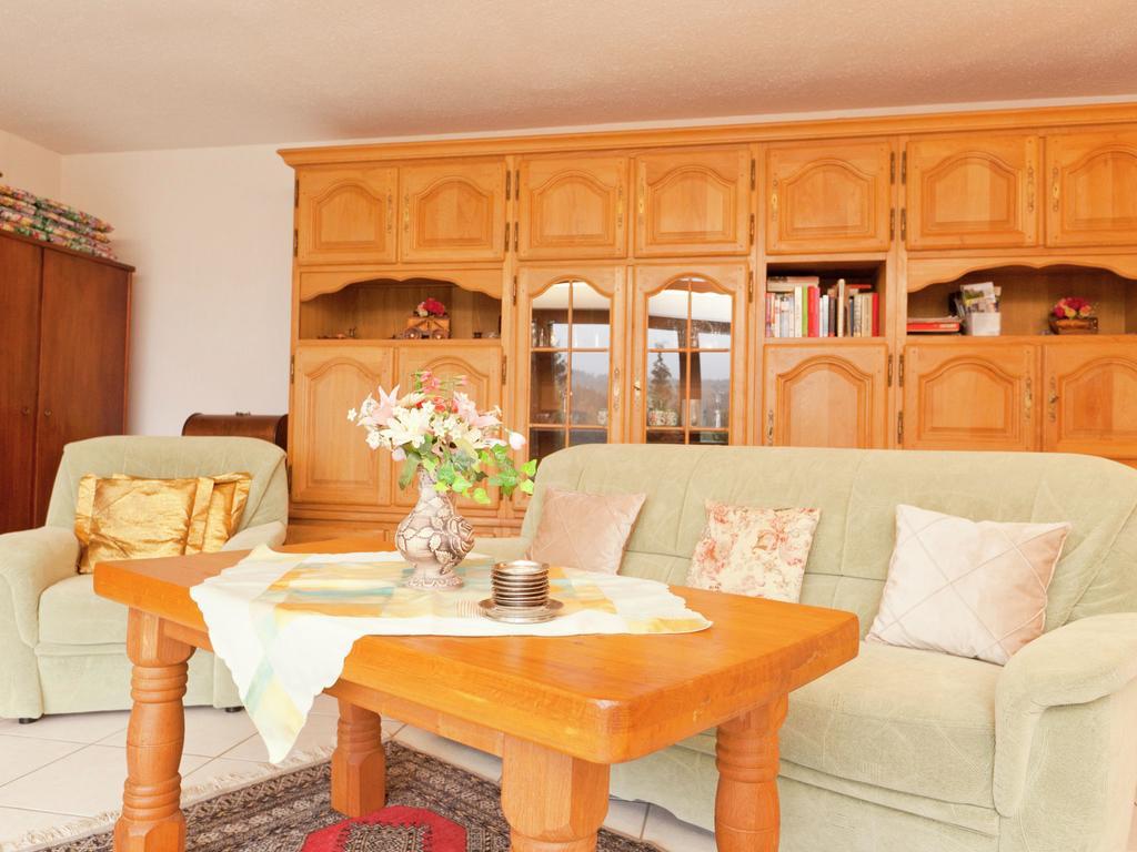 Apartment In Eifel With Children S PlaygroundLirstal エクステリア 写真